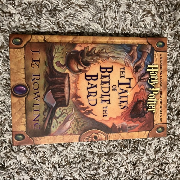 Harry Potter Complete Hard Cover Book series + The Tales of Beedle The Bards - Picture 9 of 9